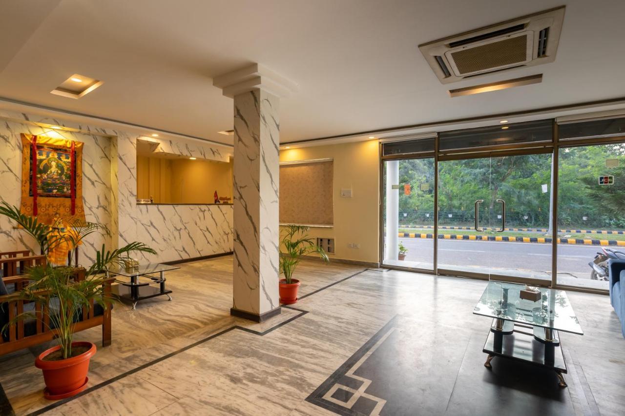 Hotel Peaceland Lumbini Ngoại thất bức ảnh