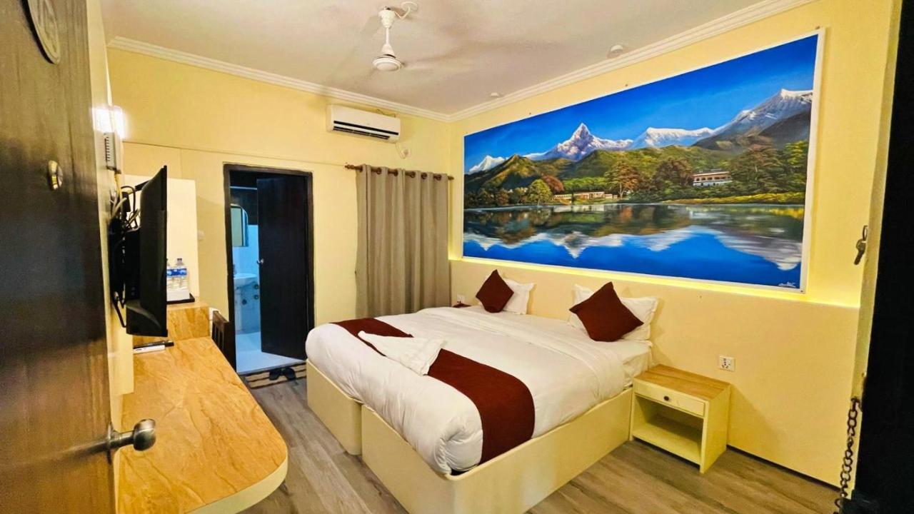 Hotel Peaceland Lumbini Ngoại thất bức ảnh