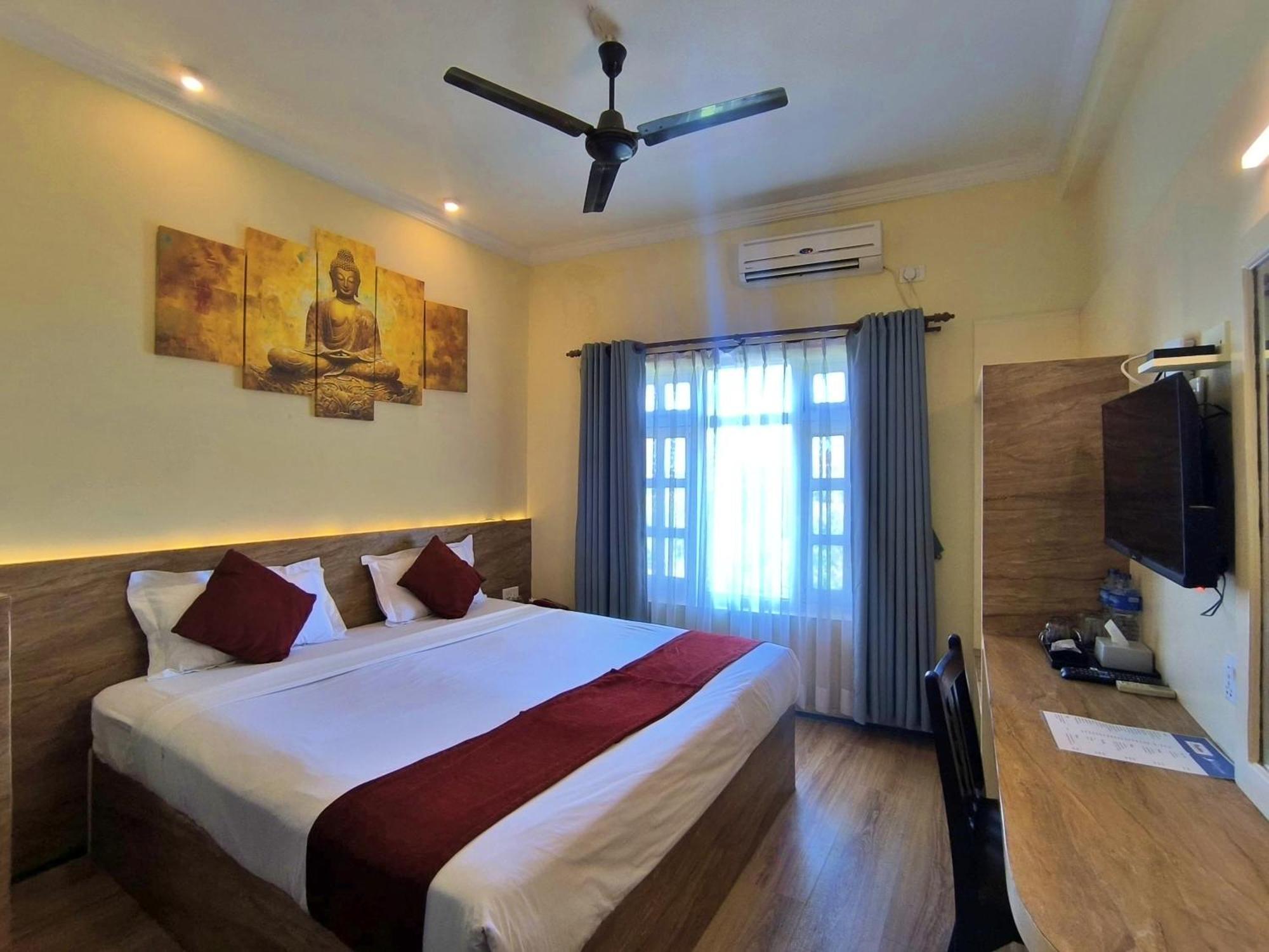 Hotel Peaceland Lumbini Ngoại thất bức ảnh
